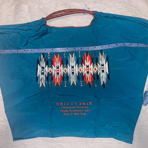 Large Ball & Chain Tote - Picture 5 of 6